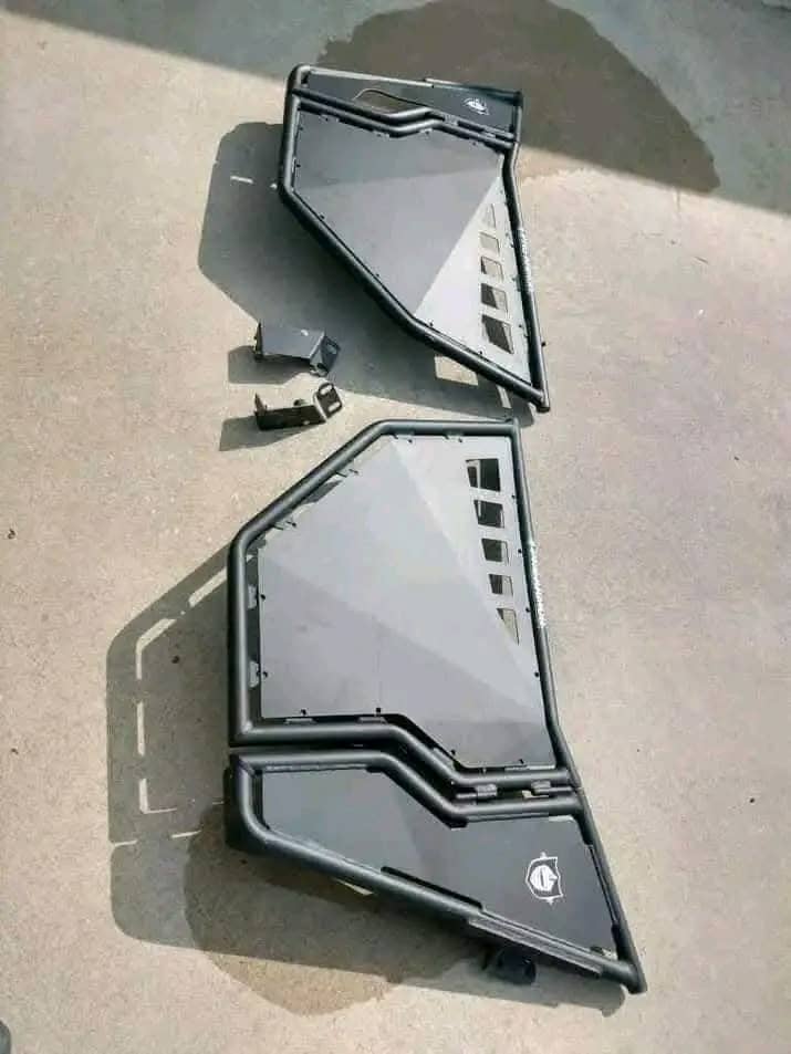 Cam-Am Maverick X3 lower half door
